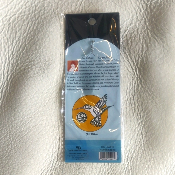'Hummingbird' Keychain Indigenous Design by Joe Wilson, Coast Salish - Picture 2 of 4